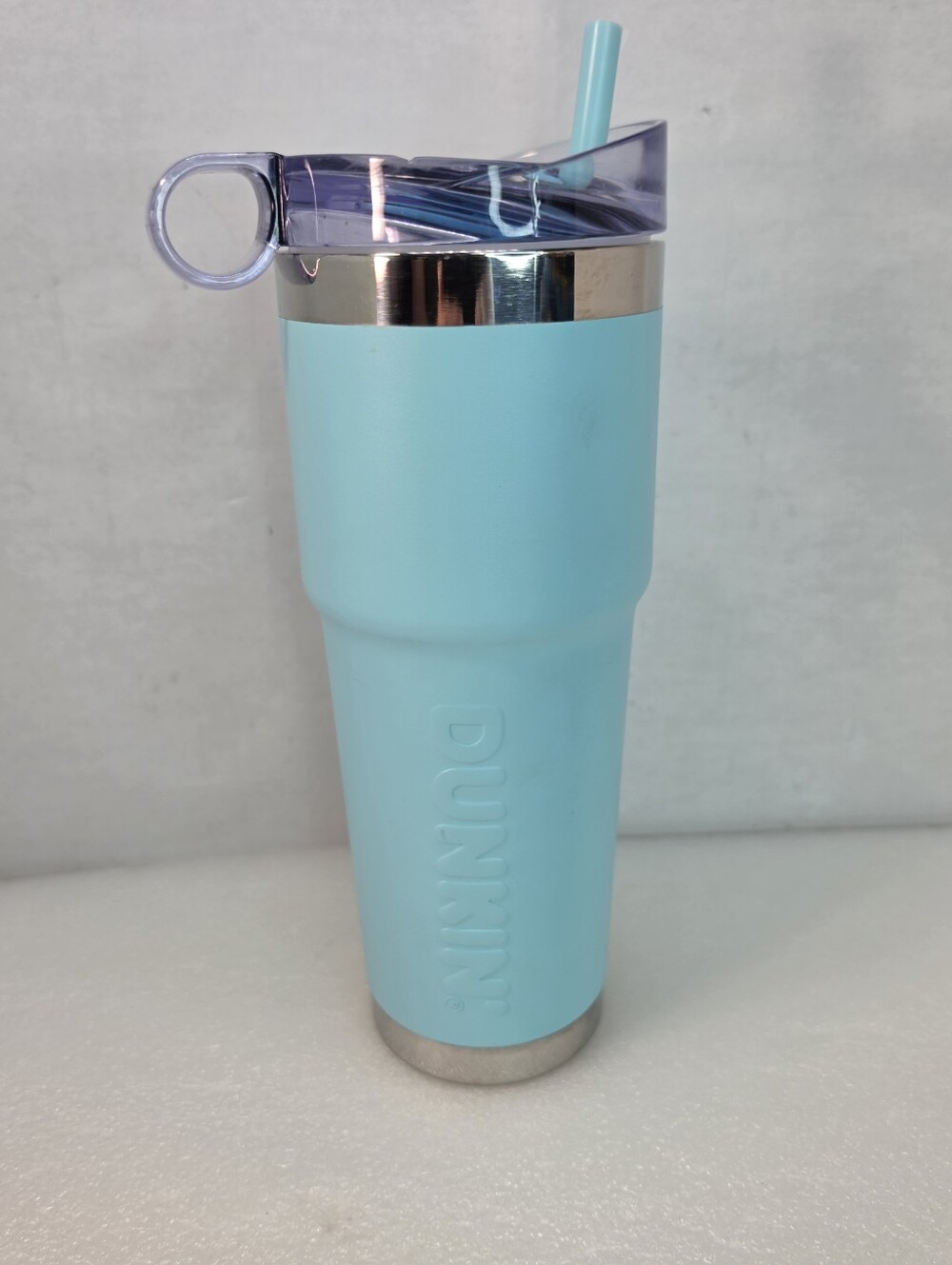 Dunkin' (2024) 32oz Limited Edition Teal/Tiffany Blue Insulated Tumbler.